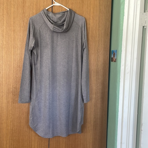 NWOT NRS silk weight hoodie dress UPF 50, size large. - Picture 5 of 7